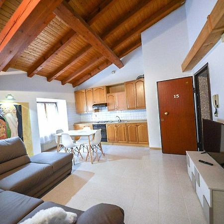 דירות ריבה דל גארדה Family Retreat מראה חיצוני תמונה